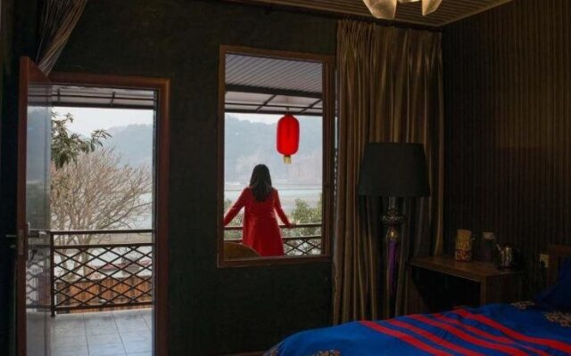 Leshan FODI Inn