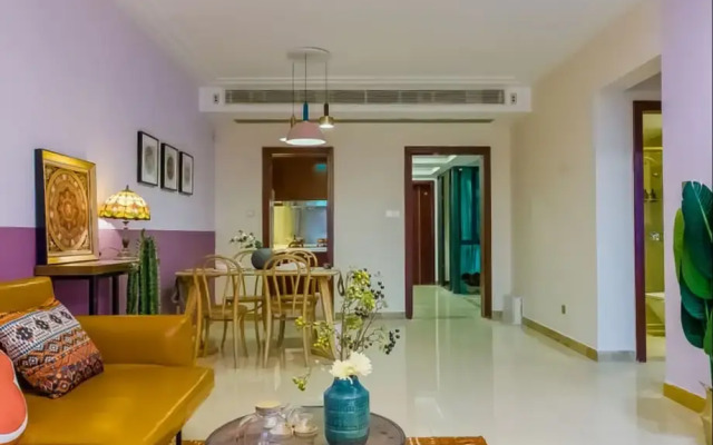 Locals Boutique Apartment Huafa Plaza.4