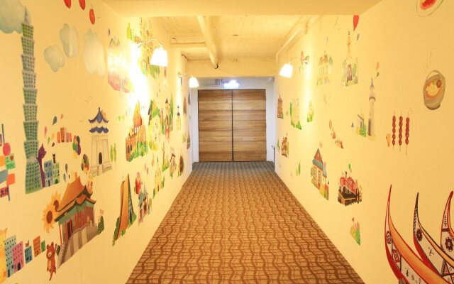 Easthouse Hostel