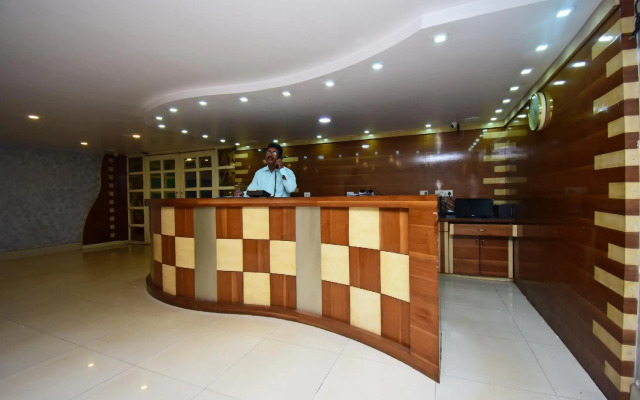 Hotel Greenland Towers by OYO Rooms