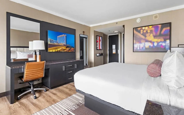 Golden Nugget