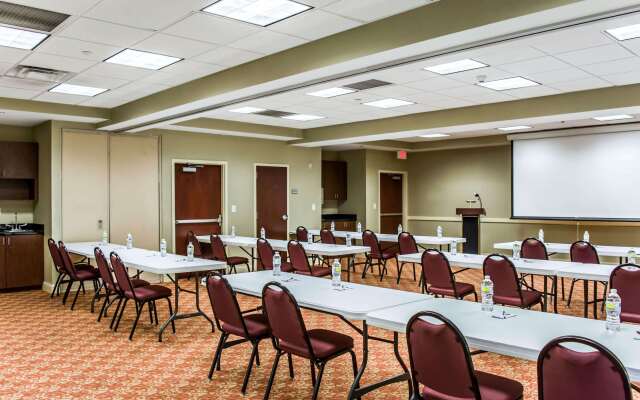 Comfort Suites Palm Bay - Melbourne