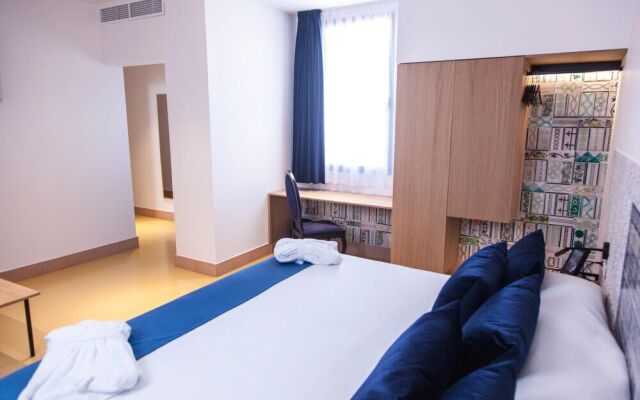 Hotel Triana Montalván