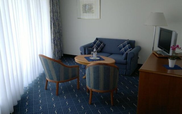 White Pearl Resort