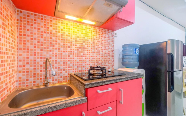 Simply Studio at Tamansari Skylounge Apartment