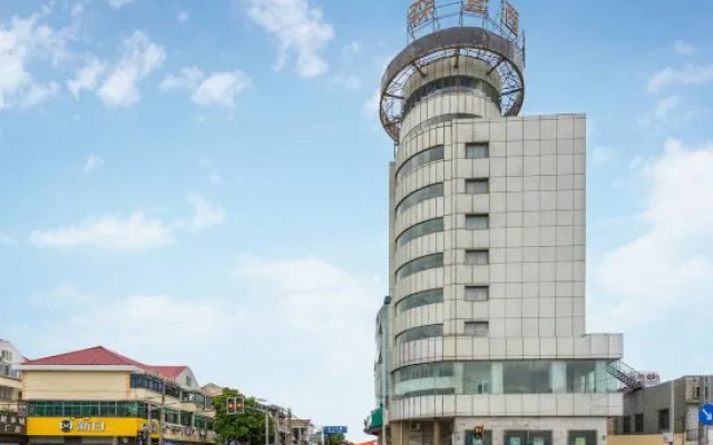 S One Hotel