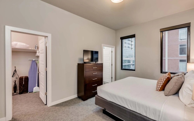 Stay Alfred at The James