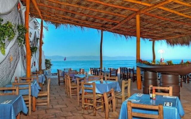 Villas Vamar Marina & Beach Resort