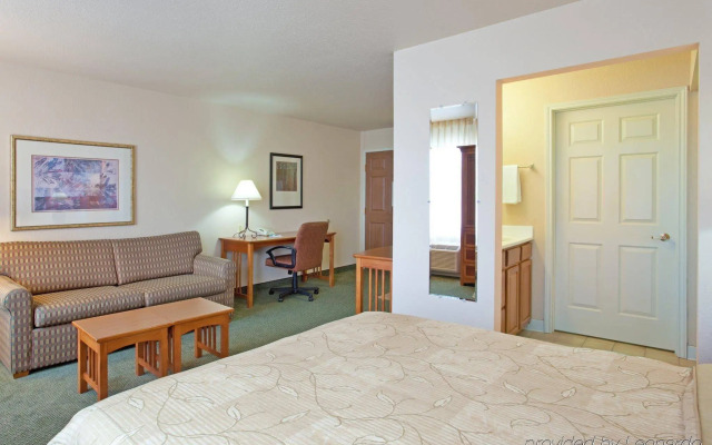 Staybridge Suites, Lincolnshire by IHG