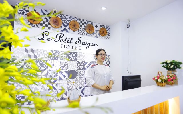 Le Petit Sai Gon Hotel