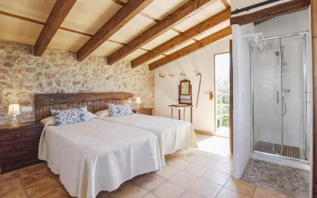 Nice Holiday Home With Private Pool