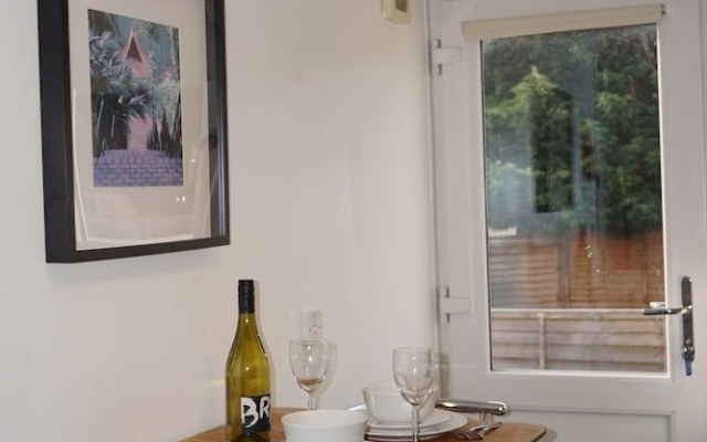 Holt Apartment