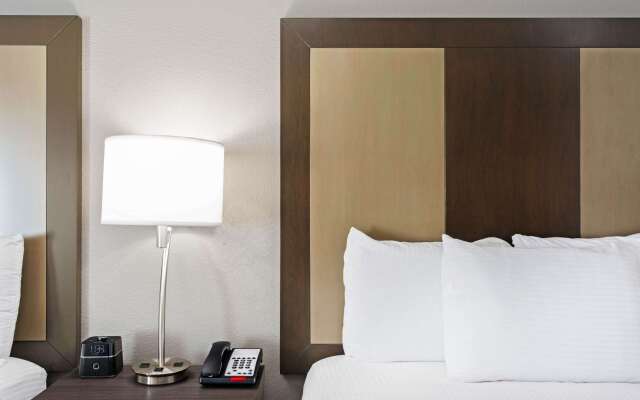 La Quinta Inn & Suites by Wyndham Sweetwater East