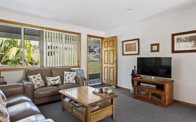 Gemini Way 10 Pet Friendly