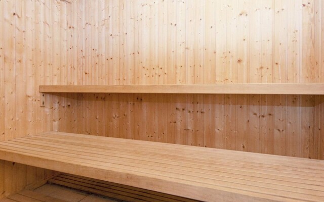 10 Person Holiday Home in Grenaa-by Traum