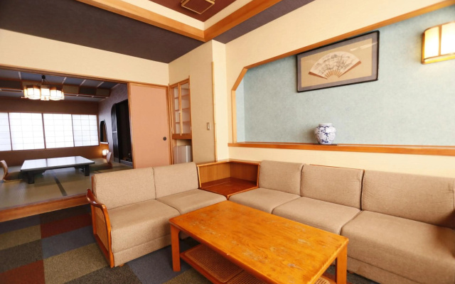 Tsukioka Spa Asobiyado Akebono — 3-star hotel in Shibata