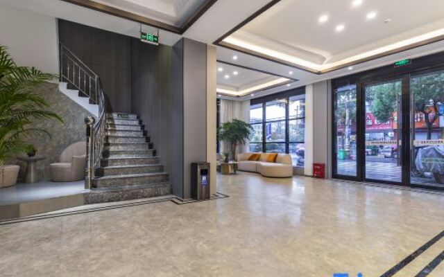 Tuke China Light Hotel (Dajiangnan Branch)