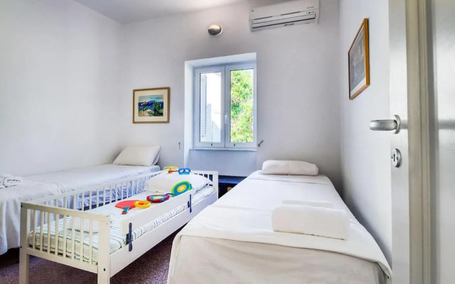 Summer Villa in Porto Rafti