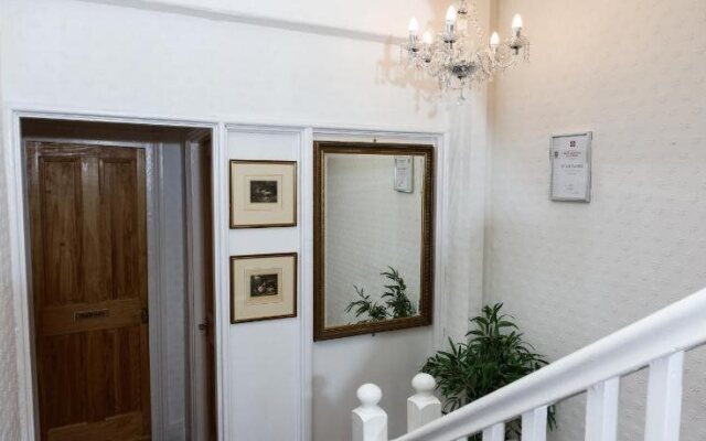Atlantis Guest House