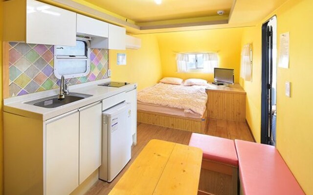 Ganghwa Spa in Caravan