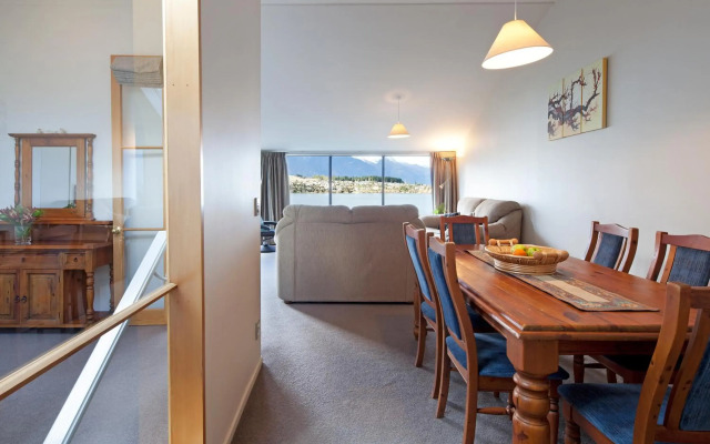 Spinnaker Bay Apartments