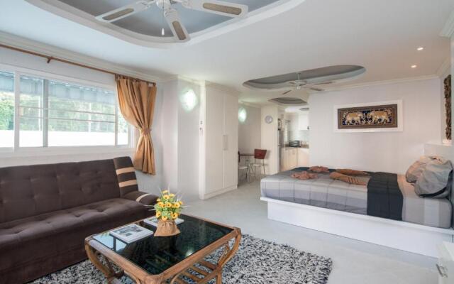 Phuket Palace Condominium by Ale