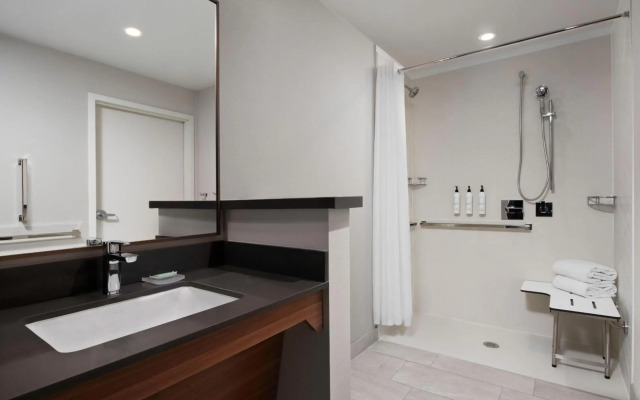 Fairfield Inn & Suites Chino