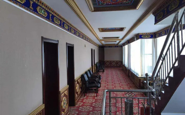 Overseas Tibetan Hotel