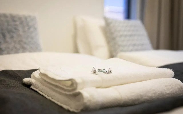 Arctic Penthouse City Suite