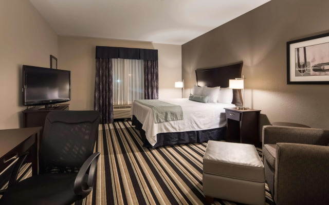 Best Western Plus Sand Bass Inn & Suites