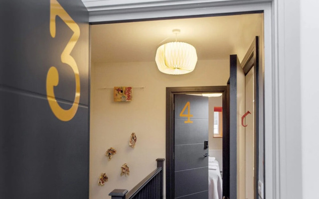 Higgihaus at 3a Cheltenham Lane Bristol