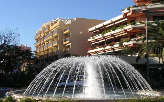 Appartement Le Lavandou, 1 pièce, 4 personnes - FR-1-251-202