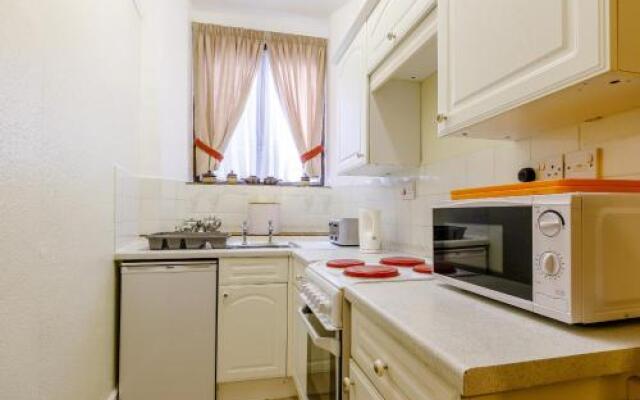 Flat 8