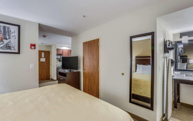 Quality Inn & Suites Meridian - West Boise