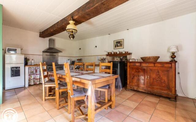 Aux 2 Puys - Gîte et chambres d'hôtes