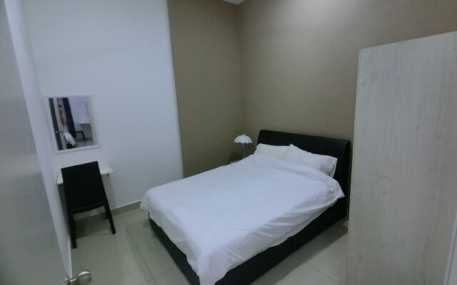 BM City Room and Apartment