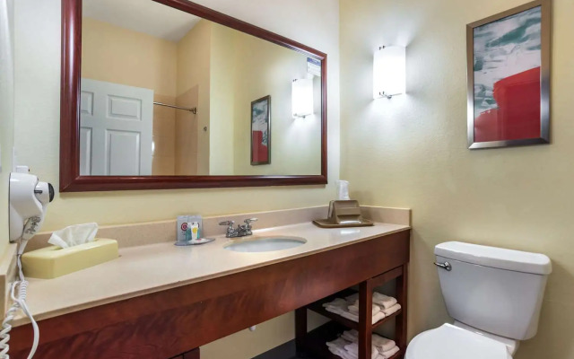 Comfort Inn & Suites Crestview