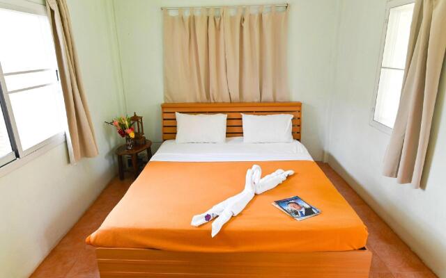 Krathom Khaolak Resort
