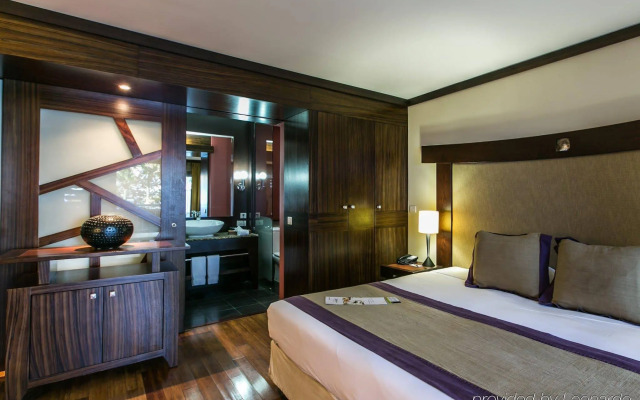 Le Tahiti by Pearl Resorts