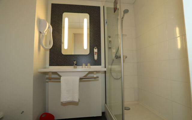 ibis Aurillac