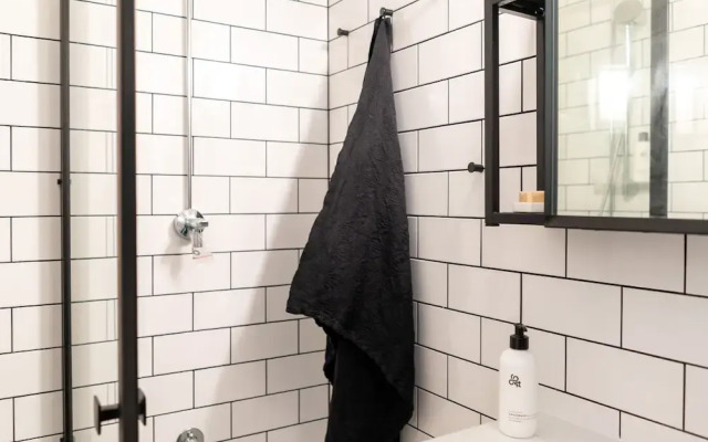 Helsinki home by Johanna Gullichsen