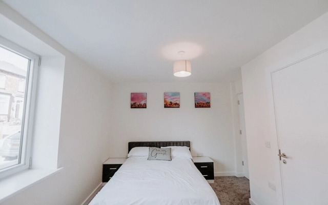 Apartment 4 near The Brayford