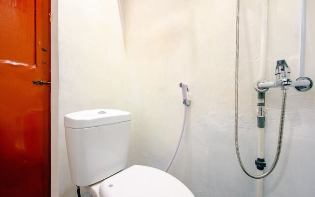 House 24 by OYO Rooms