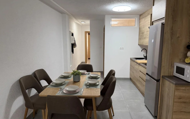 Apartamento 3 Dormitorios Centro DE LA Ciudad