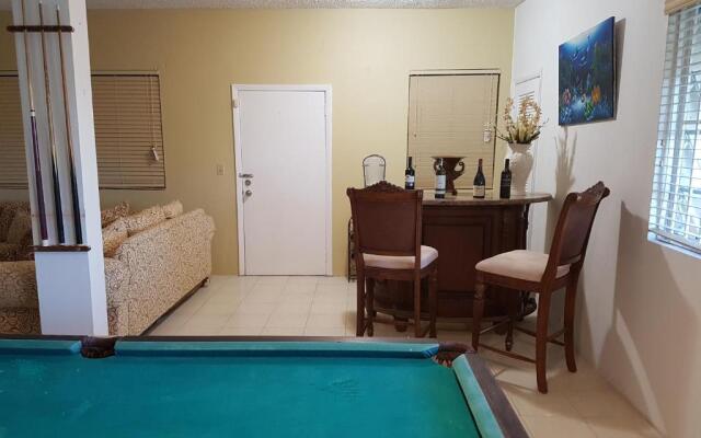 Golden Palms B & B