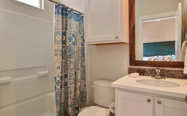 Purple Pelican - 4 Br home