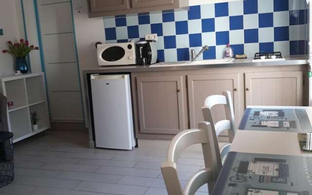 Eglantine et Chèvrefeuille