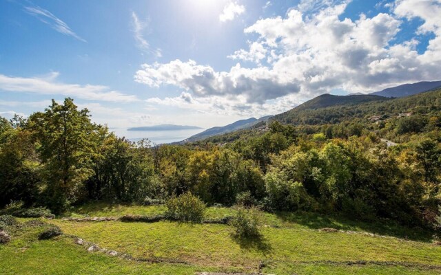 Awesome Home in Poljane With 3 Bedrooms, Wifi and Outdoor Swimming Pool