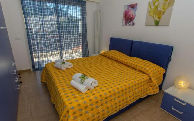 Appartement Menton, 3 pièces, 6 personnes - FR-1-196-165