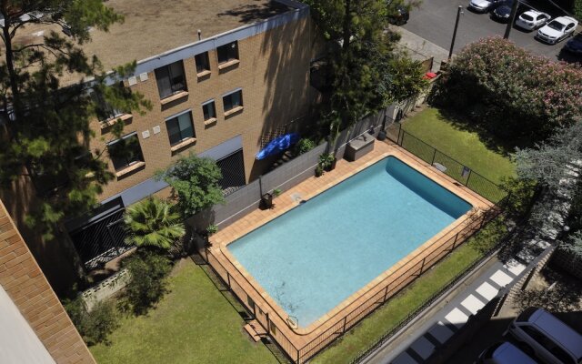 Neutral Bay 603 Way Furnished Apartment